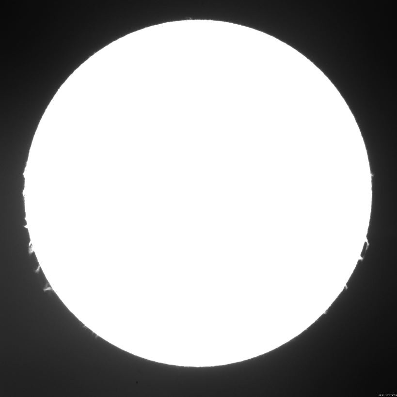 2014 Feb 14 Sun - active regions