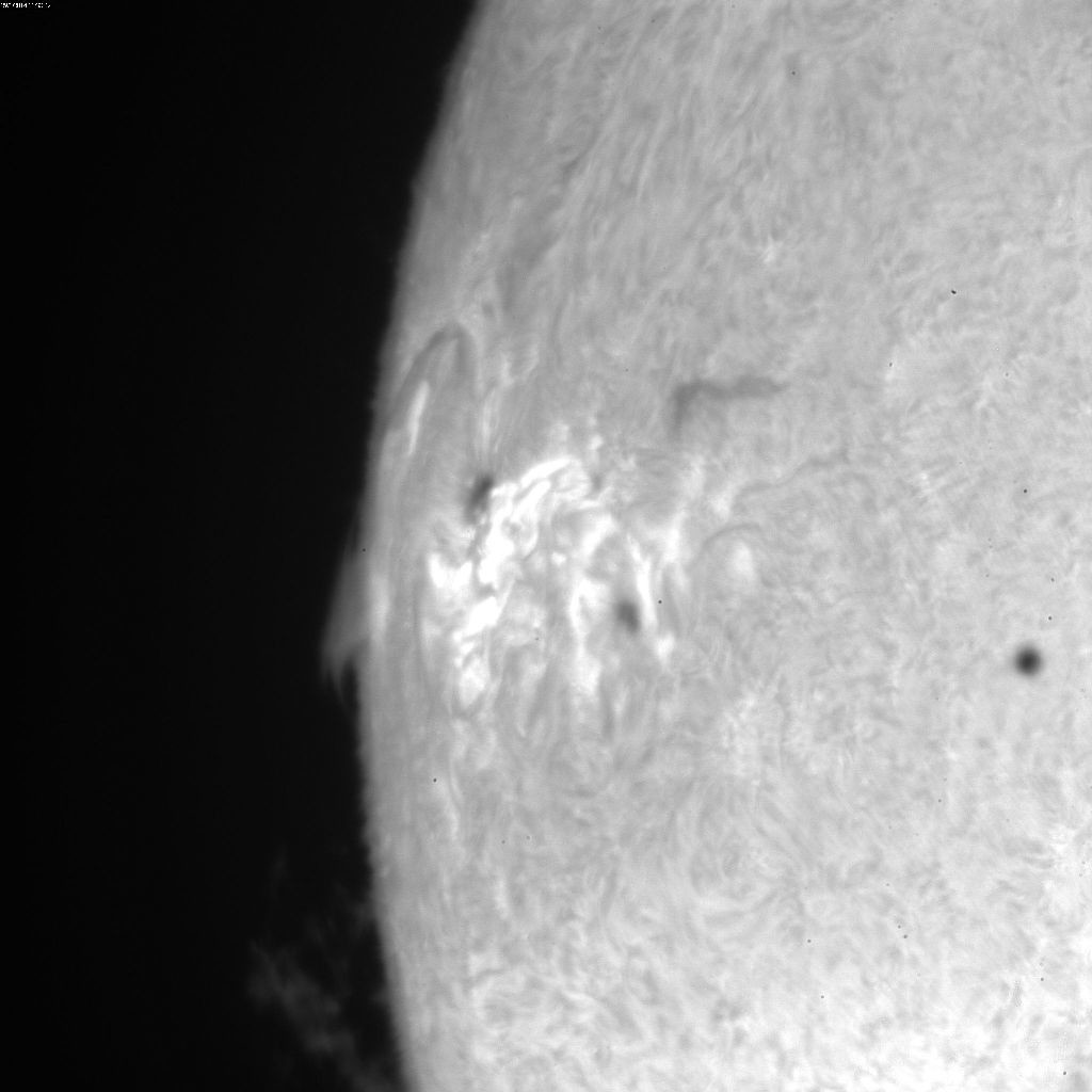 an UFO over the solar disk on 2014 Jan 29