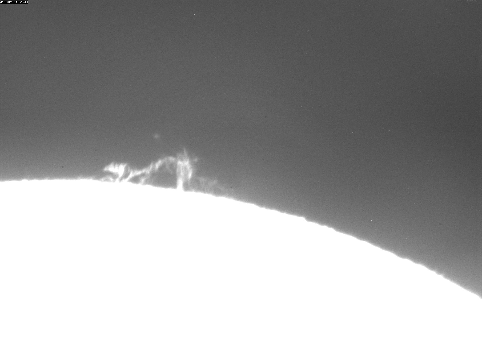 2012 Apr 12 Sun - prominence on the north limb