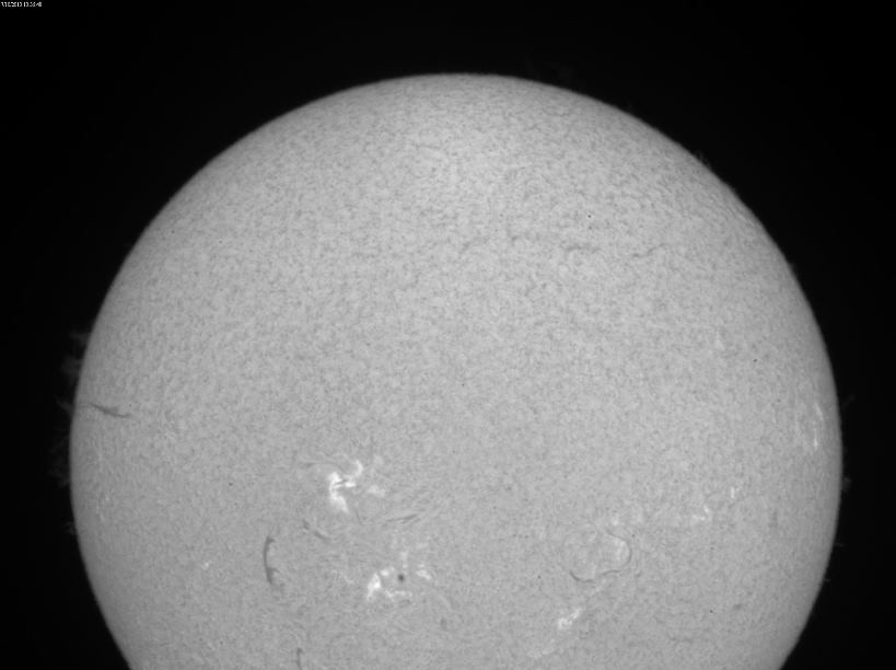 2013 October 07 Sun -"UFO" near AR11861
